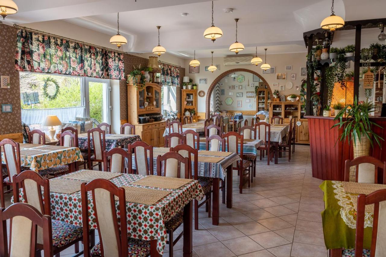 Gosciniec Skolimowka Restauracja I Pokoje Ze Sniadaniem Na Kaszubach Chmielno Eksteriør bilde